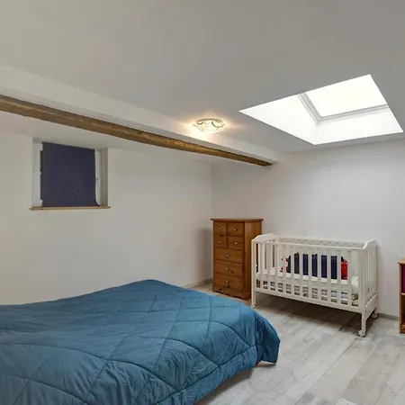 Gospodarstwo wiejskie Confortable A La Ferme Avec Terrasse En Campagne - Fr-1-496-220