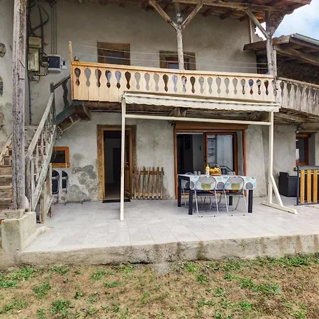 Confortable A La Ferme Avec Terrasse En Campagne - Fr-1-496-220 *